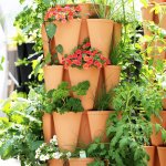 four-tier-greenstalk-vertical-planter__85408.1574272795.jpg