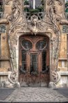 Doorway in Paris.jpg