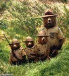 Smokey-The-Bear-And-Troops-With-Guns--29939.jpg