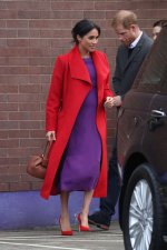Meghan-Markle-Royal-in-purple-dress-pregnant-2124213.jpg